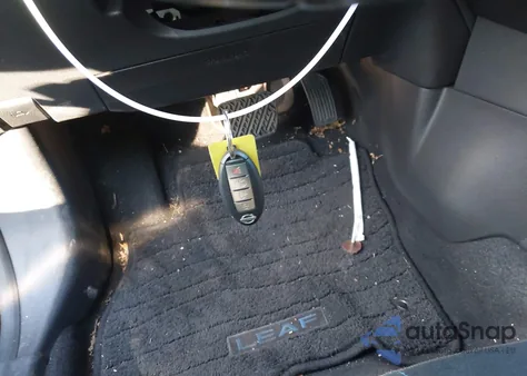 2021 Nissan Leaf Sv 40 Kwh из США, поврежденный, VIN 1N4AZ1CV2MC556196